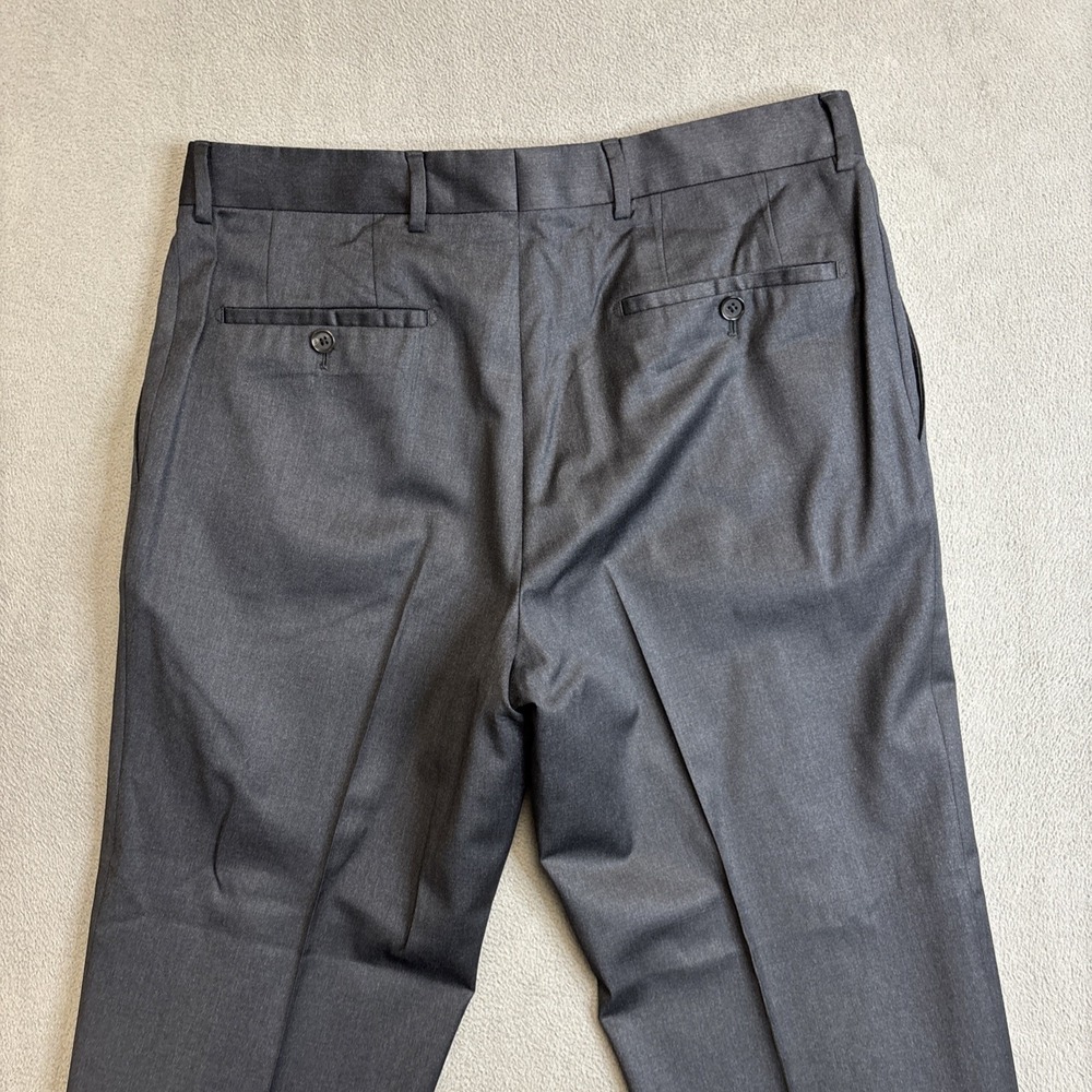 Hugo Boss Mens Charcoal Gray Flat Front Straight Leg Dress Pants Size 34x31 - Picture 7 of 8